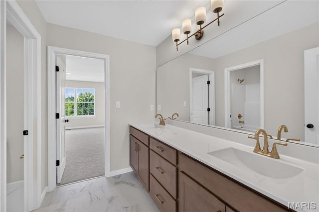 431 Oak Barrel Drive, O'fallon, MO 63385
