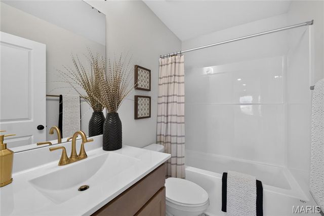 431 Oak Barrel Drive, O'fallon, MO 63385