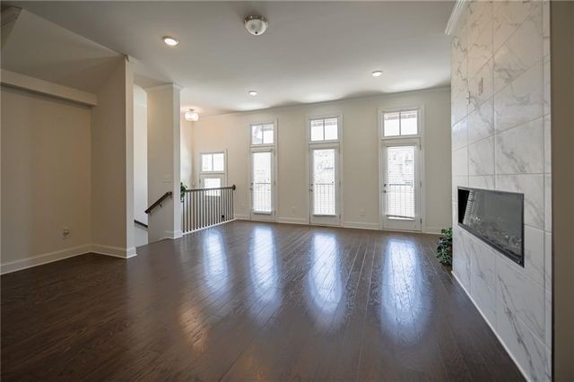 683 Avondale Creek, Decatur, GA 30032