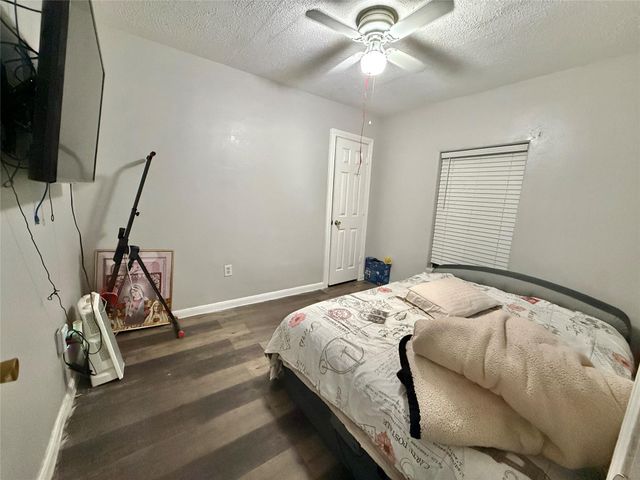 908 Lakin Avenue, Pasadena, TX 77506