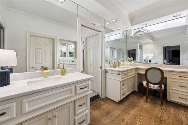 4832 Post Oak Timber Drive, Houston, TX 77056