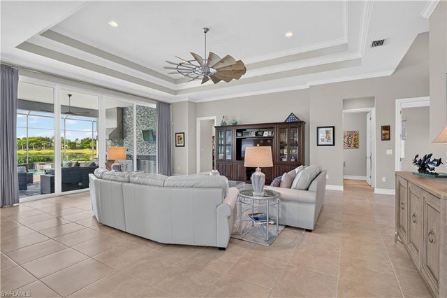 14812 Dockside LN, Naples, FL 34114