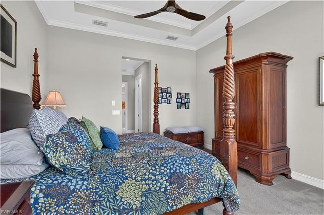 14812 Dockside LN, Naples, FL 34114
