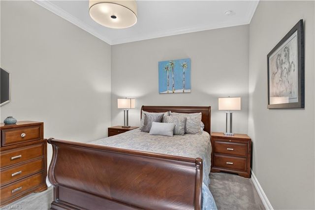 14812 Dockside LN, Naples, FL 34114