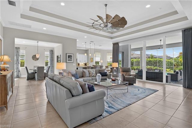 14812 Dockside LN, Naples, FL 34114