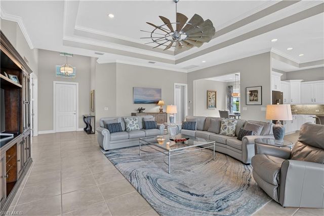 14812 Dockside LN, Naples, FL 34114