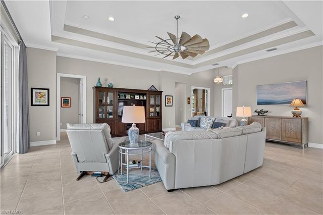 14812 Dockside LN, Naples, FL 34114