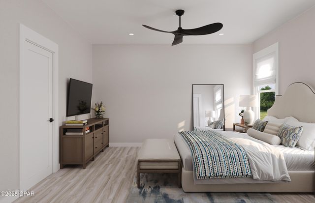 910 E 9th Court, Panama City, FL 32401