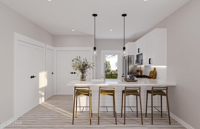 910 E 9th Court, Panama City, FL 32401