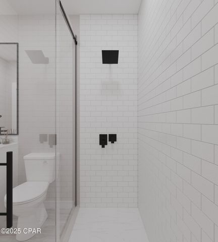 910 E 9th Court, Panama City, FL 32401