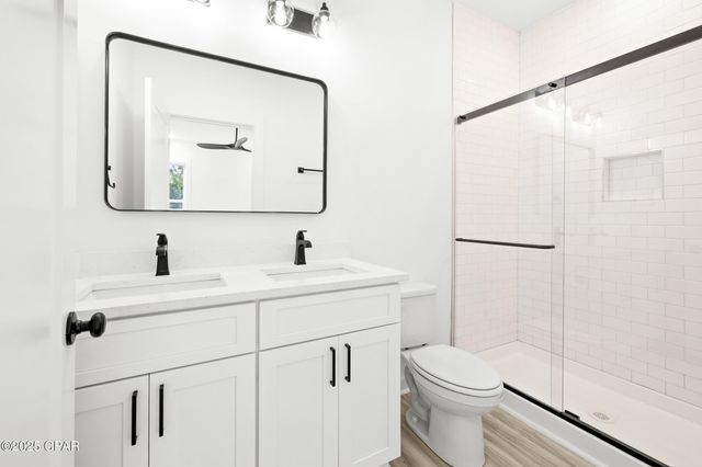 910 E 9th Court, Panama City, FL 32401