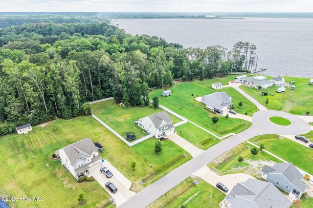 111 Chapman Lane, Moyock, NC 27958