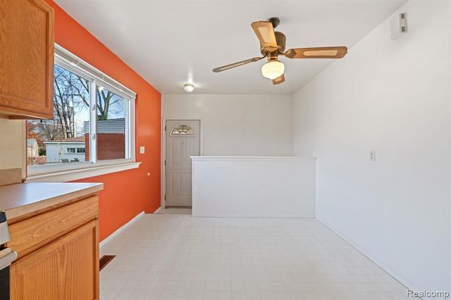 13443 Masonic, Warren, MI 48088