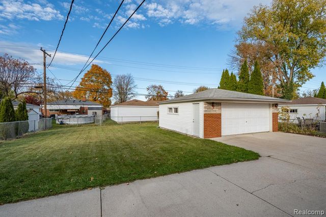 13443 Masonic, Warren, MI 48088