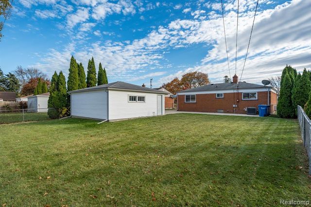 13443 Masonic, Warren, MI 48088