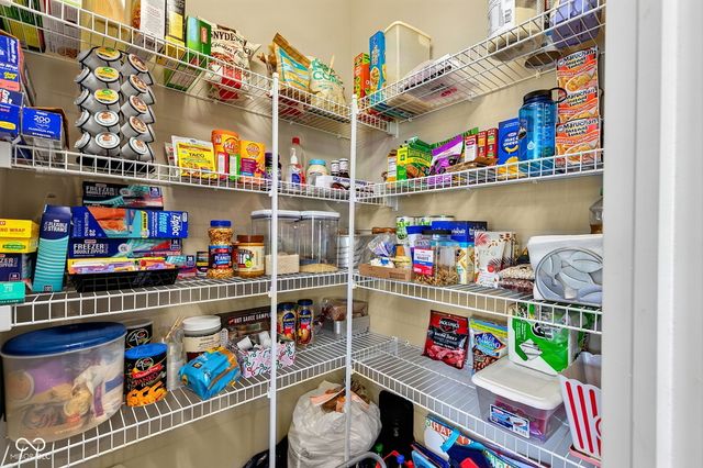 10835 Mystic View Court, Indianapolis, IN 46239