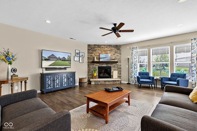 10835 Mystic View Court, Indianapolis, IN 46239