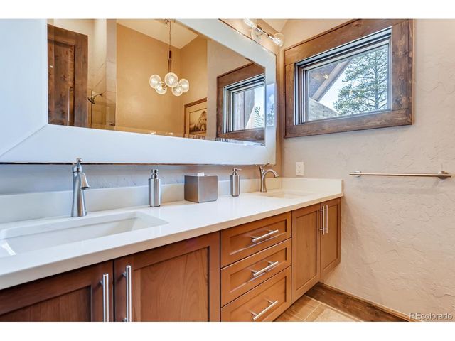 117 Lake Ridge Cir F-1864, Keystone, CO 80435