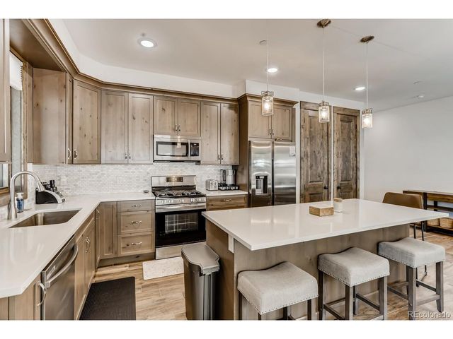 117 Lake Ridge Cir F-1864, Keystone, CO 80435