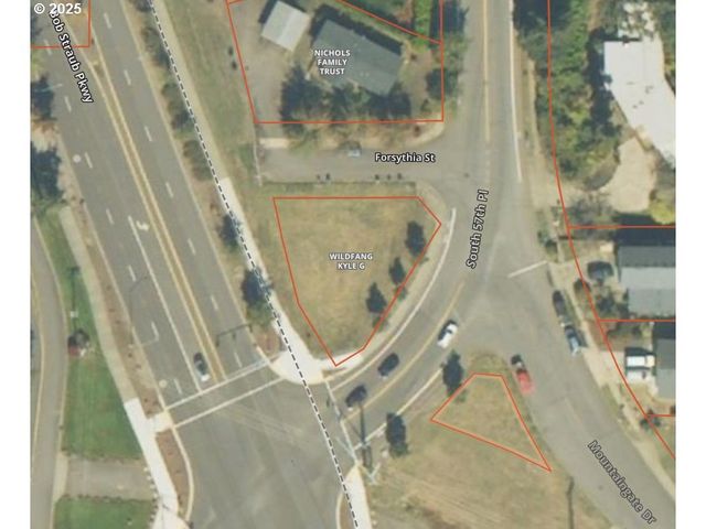 FORSYTHIA St, Springfield, OR 97478