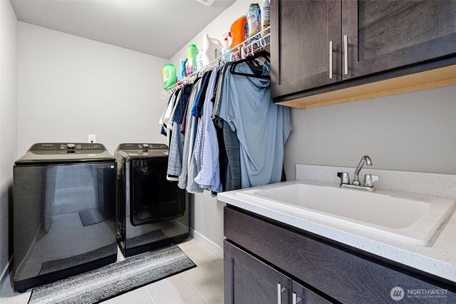 6729 Dusty Lane SE, Lacey, WA 98503