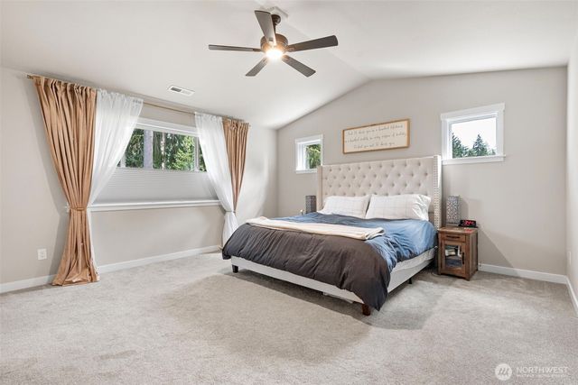 6729 Dusty Lane SE, Lacey, WA 98503