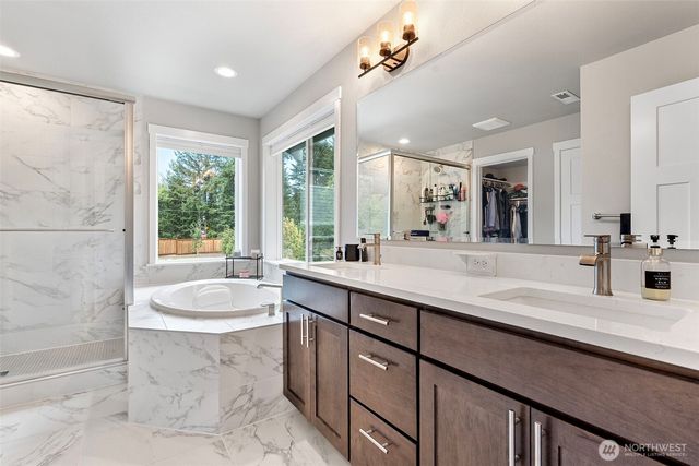 6729 Dusty Lane SE, Lacey, WA 98503