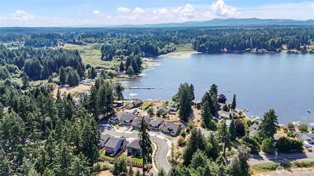 6729 Dusty Lane SE, Lacey, WA 98503