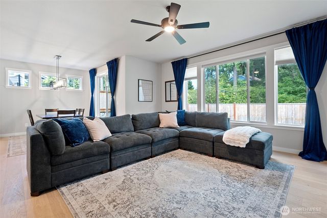 6729 Dusty Lane SE, Lacey, WA 98503