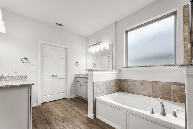 870 Cavalcade Drive, Ferris, TX 75125