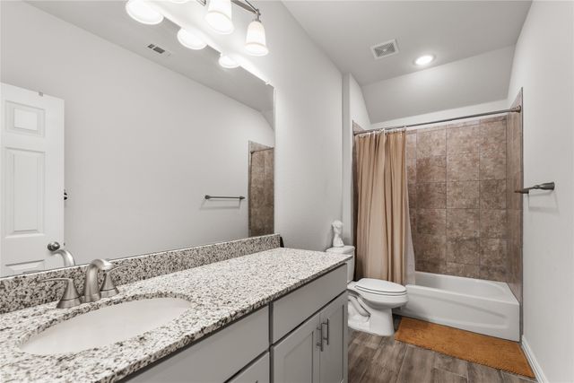 870 Cavalcade Drive, Ferris, TX 75125