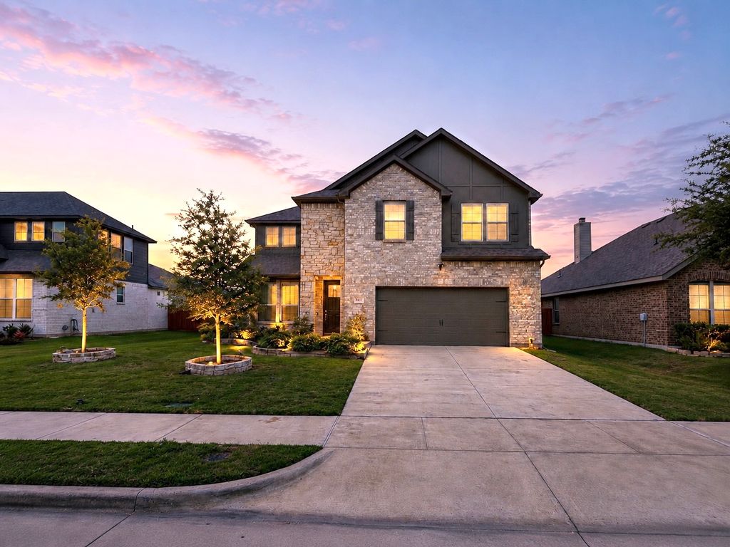 870 Cavalcade Drive, Ferris, TX 75125