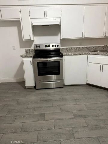 710 N Chester Avenue, Bakersfield, CA 93308