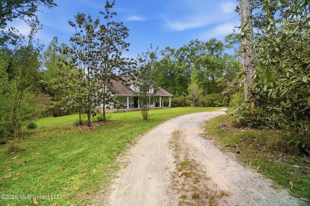 7071 Bayou Talla Lane, Kiln, MS 39556