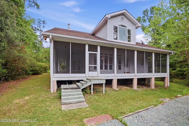 7071 Bayou Talla Lane, Kiln, MS 39556