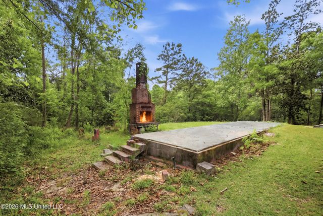 7071 Bayou Talla Lane, Kiln, MS 39556