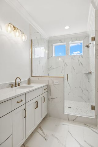 1042 Wynn Cir, Franklin, TN 37064