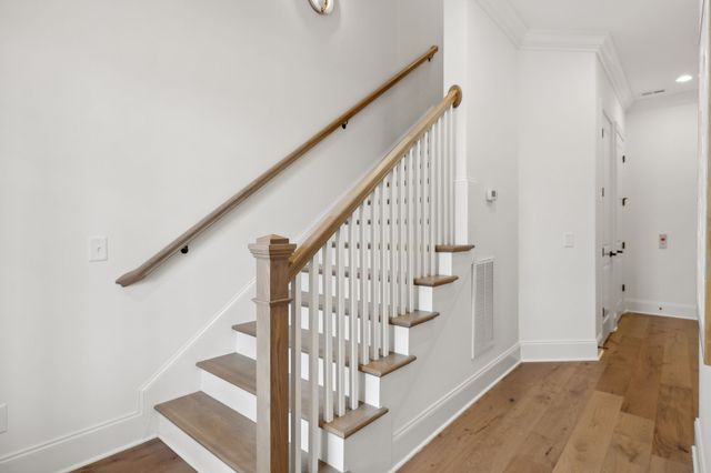 1042 Wynn Cir, Franklin, TN 37064