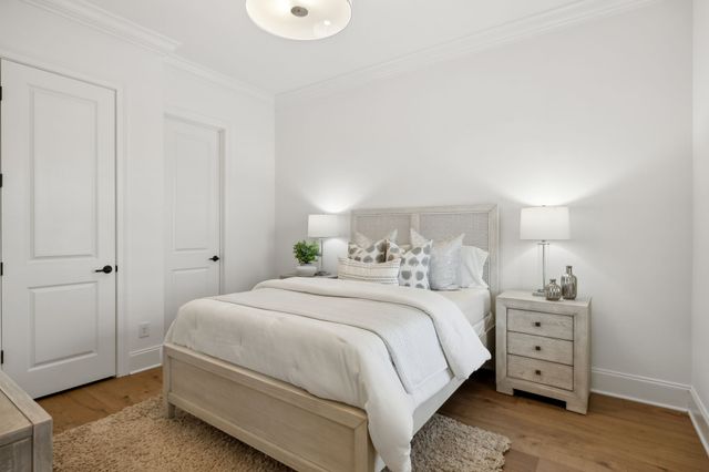 1042 Wynn Cir, Franklin, TN 37064