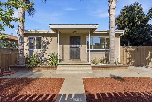 11233 Virginia, Lynwood, CA 90262
