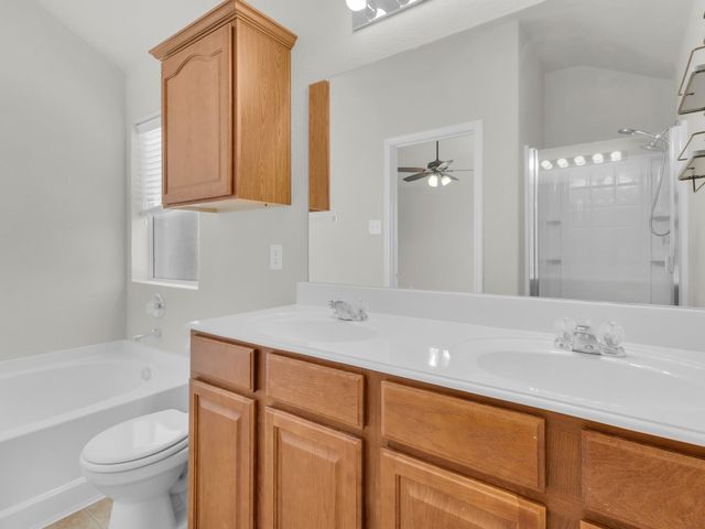 4525 Indian Paint Way, Denton, TX 76208