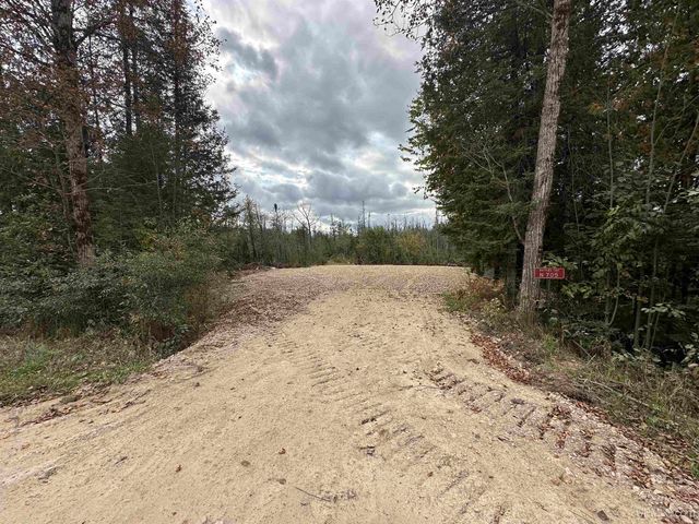 705 Winters Road, Trenary, MI 49891