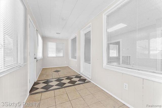 292 Genessee Street, River Rouge, MI 48218