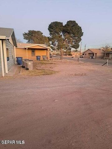 247 CARNES Road A, El Paso, TX 79907