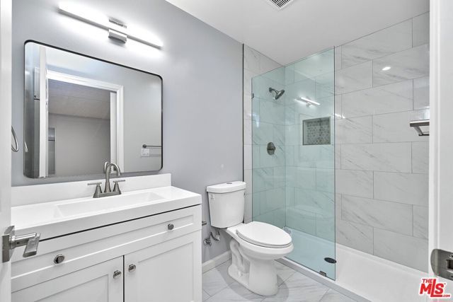 708 N El Molino Avenue, Pasadena, CA 91104