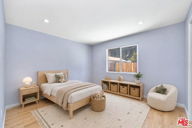 708 N El Molino Avenue, Pasadena, CA 91104