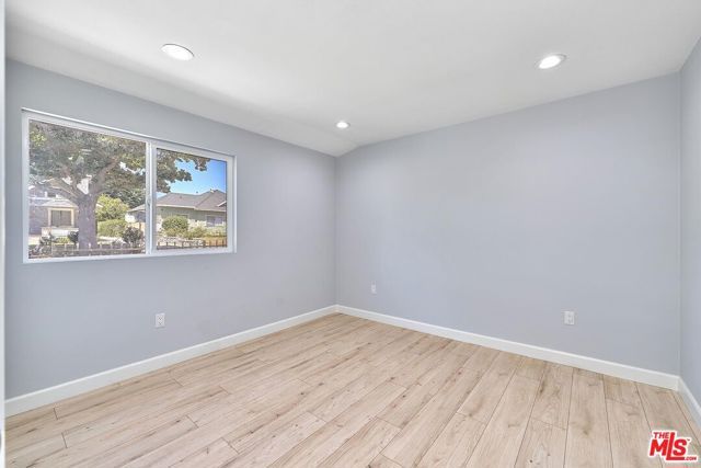 708 N El Molino Avenue, Pasadena, CA 91104