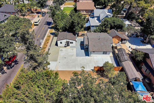 708 N El Molino Avenue, Pasadena, CA 91104