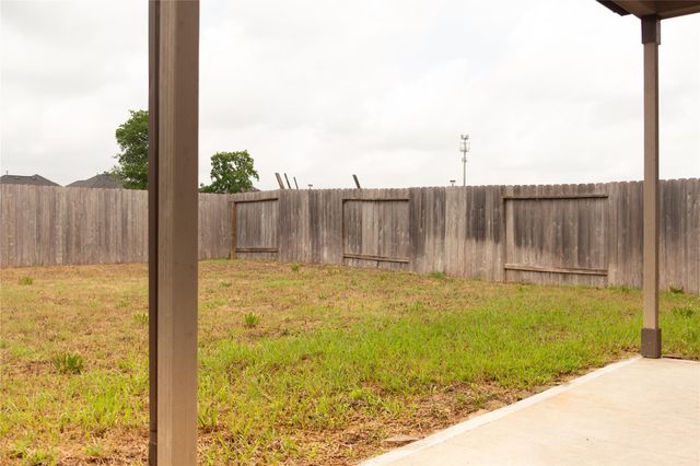 14511 Sweet Cherry Drive, Houston, TX 77069