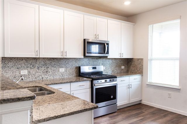 14511 Sweet Cherry Drive, Houston, TX 77069